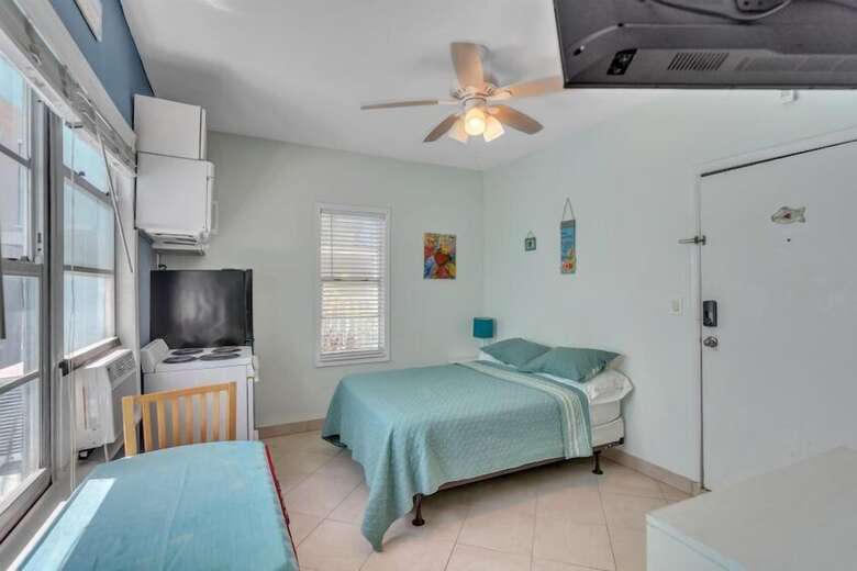 The Coral House Motel