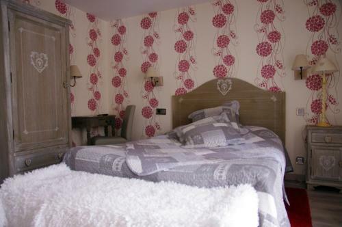 Hotel La Cl� Des Champs