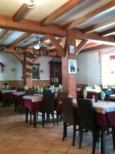 Hotel La Cl� Des Champs