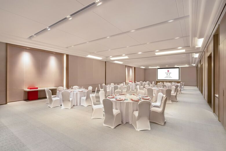 Hotel Hualuxe Qingdao Licang By Ihg