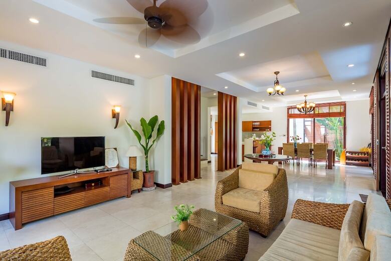 Hotel Luxury Danang Beach Pool Villa