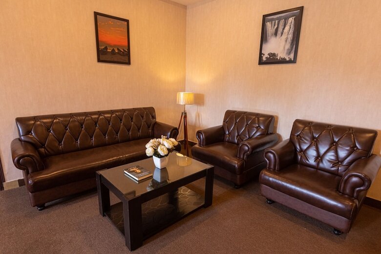 Hotel Vera By Bisque Brookefield