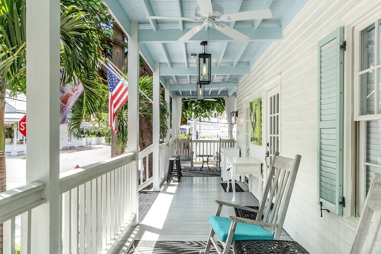 Posada The Porch On Frances Inn