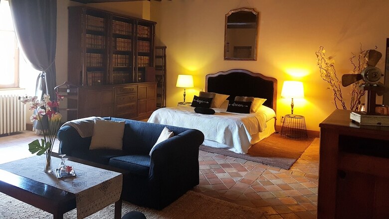 Bed & Breakfast Le Caf� Du Village