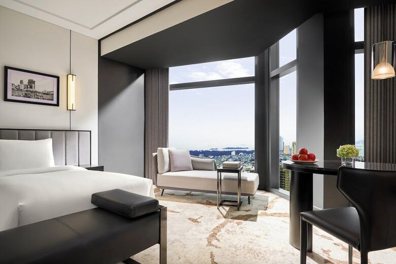 Hotel Crowne Plaza Danang City Centre By Ihg