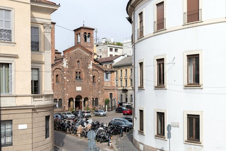 Milan Retreats Duomo Suites