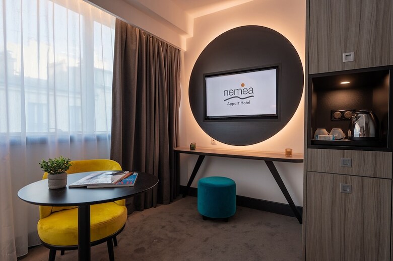 Nemea Appart Hotel Paris Levallois