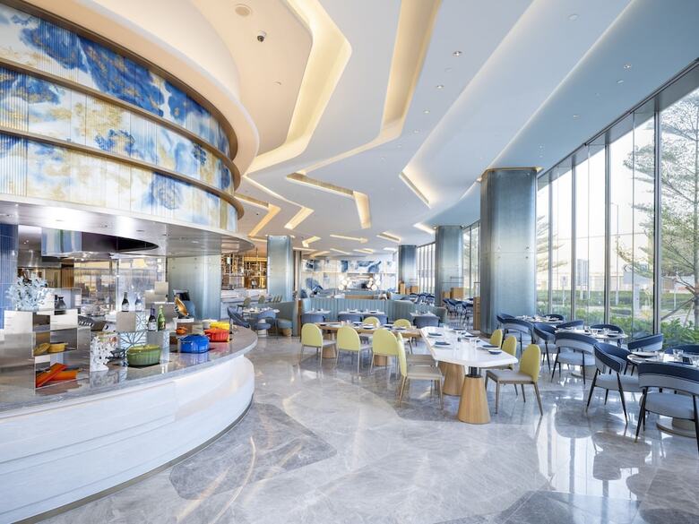Regala Skycity Hotel By Regal Hotels