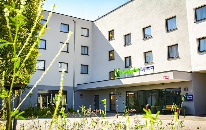 Hotel Holiday Inn Express Munich Olching By Ihg