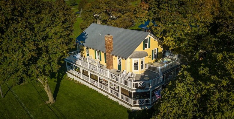 Magnolia Place Bed & Breakfast