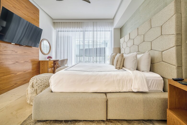 Aparthotel Maxwell Collection Romantic Zone