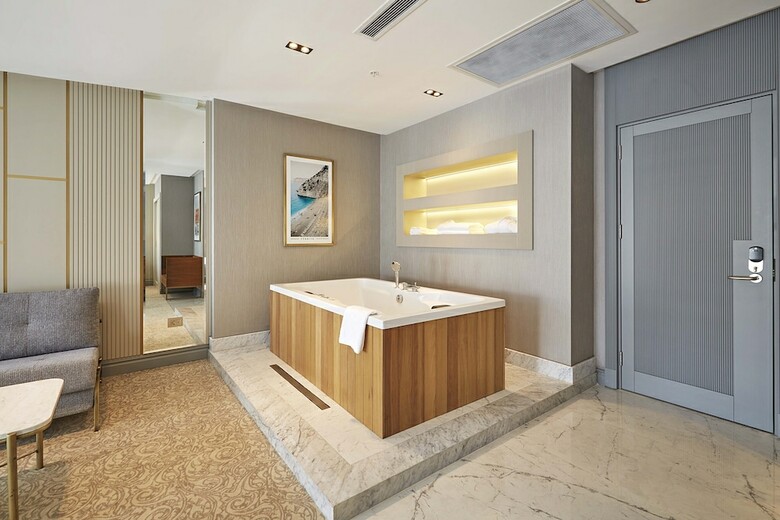 The Hubi Hotel