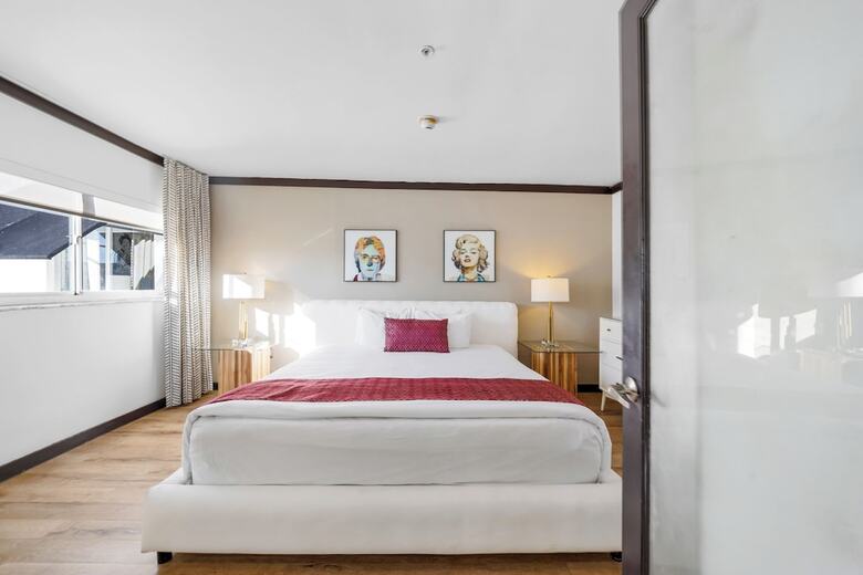 Hotel The Shoreline Suites
