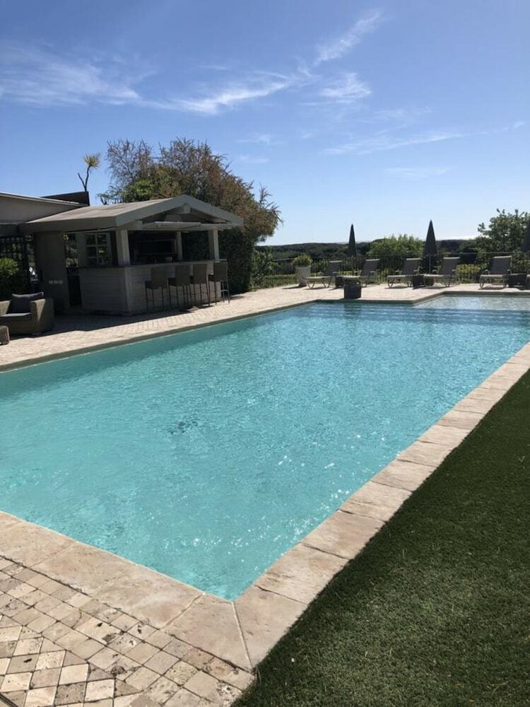 Auberge De L'oum�de