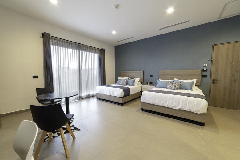 Th Hotel & Vivienda