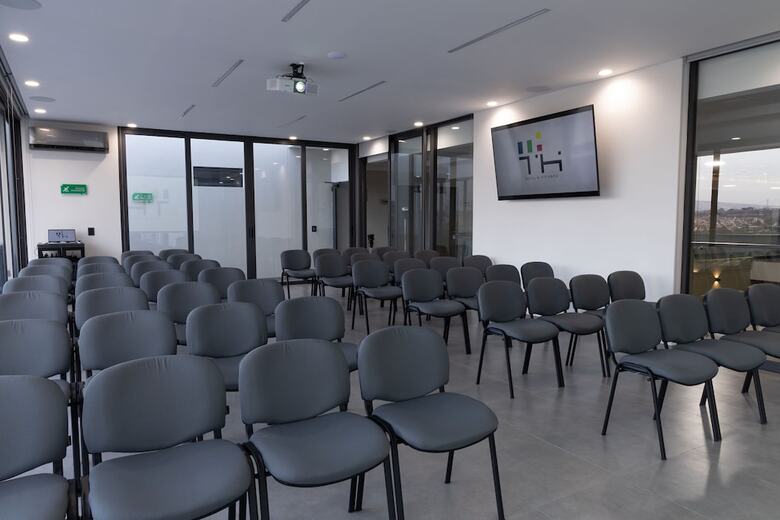 Th Hotel & Vivienda