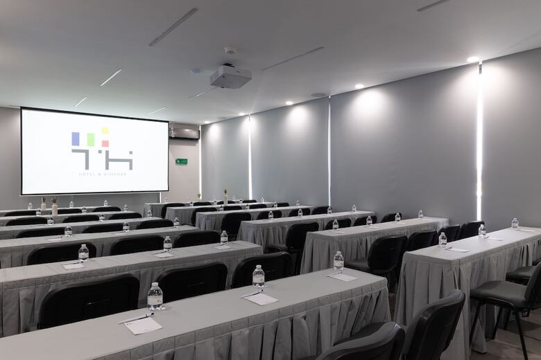 Th Hotel & Vivienda