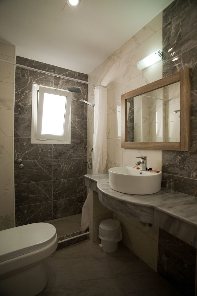 Ocean Analipsis Apartments