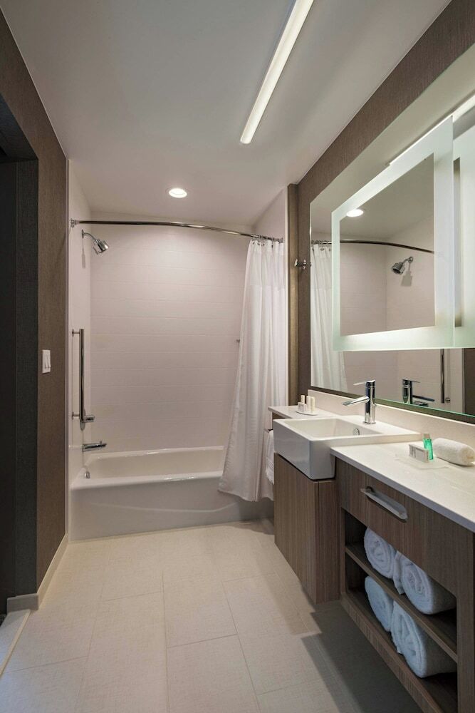Hotel Springhill Suites By Marriott Dallas Richardson/university Area