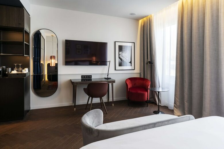 Radisson Collection Hotel, Santa Sofia Milan