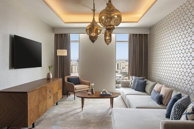 Abesq Doha Hotel And Residences - An Ihg Hotel