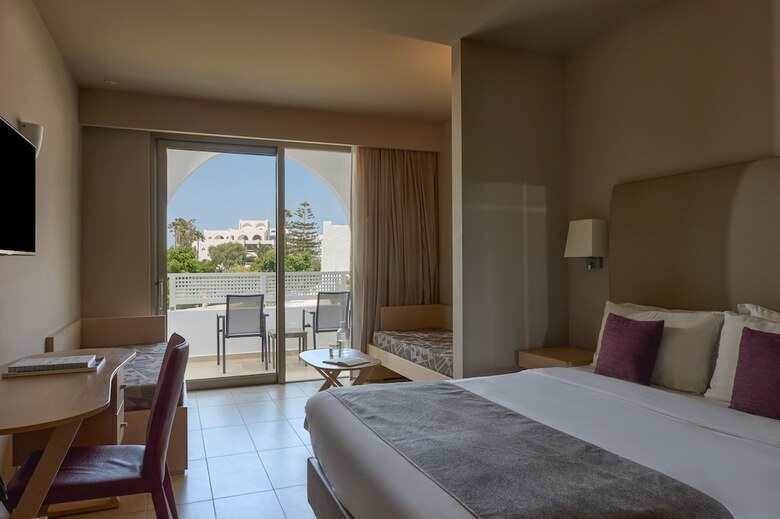 Hotel Atlantica Akti Zeus