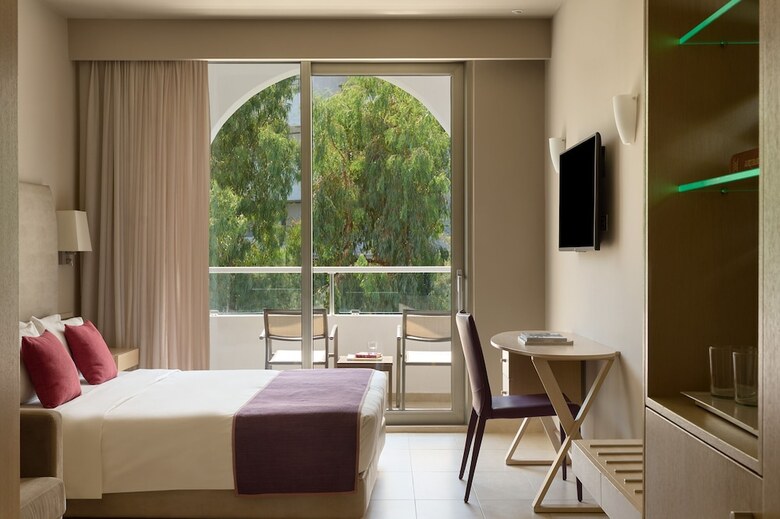 Hotel Atlantica Akti Zeus