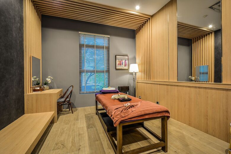 Hotel The Gems Mining Pool Villas Pattaya