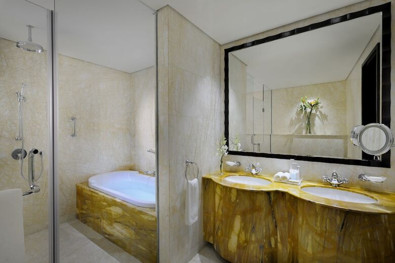 Hotel Crowne Plaza Dubai Jumeirah By Ihg