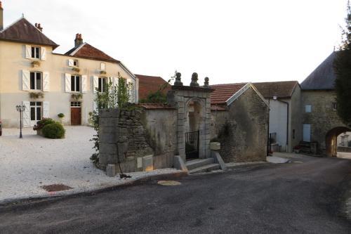 Bed & Breakfast Le Bailli De Montsaugeon