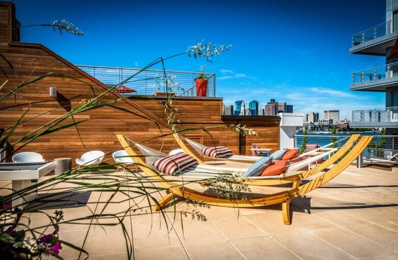 Aparthotel Global Luxury Suites East Boston