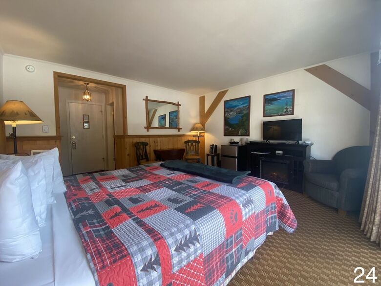 Hotel River Ranch Lodge & Restaurant
