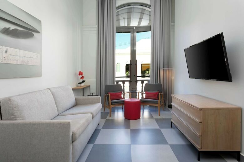Hotel Palacio Provincial San Juan, Curio Collection By Hilton