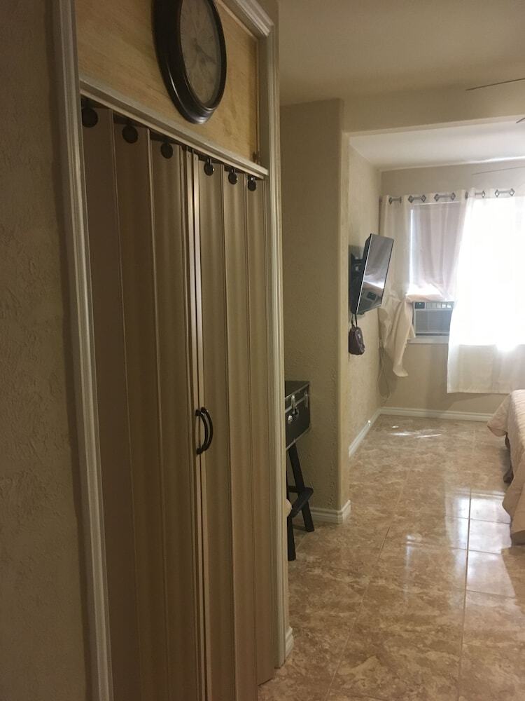 Capri Beach Hotel