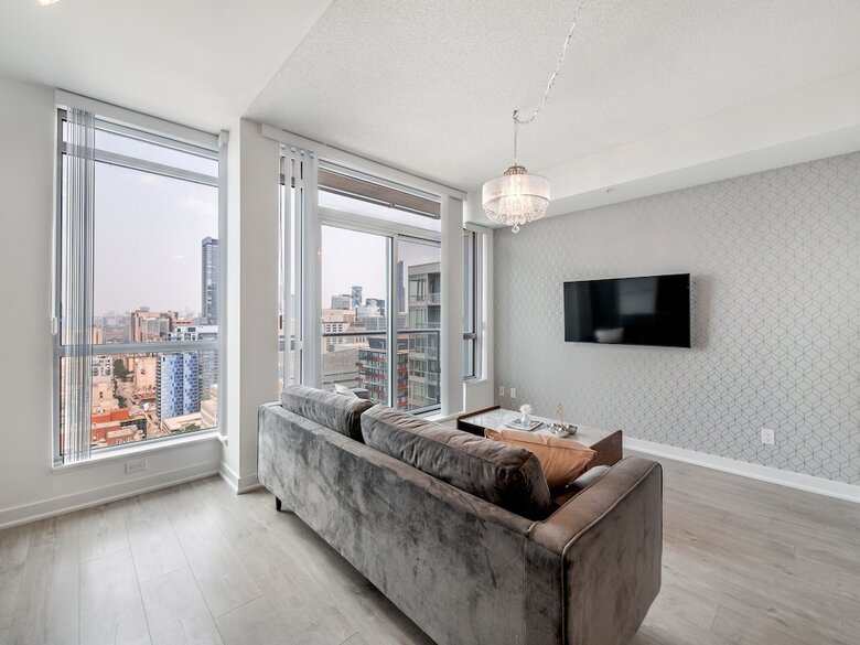 Hotel Stallion Suites - Entertainment District