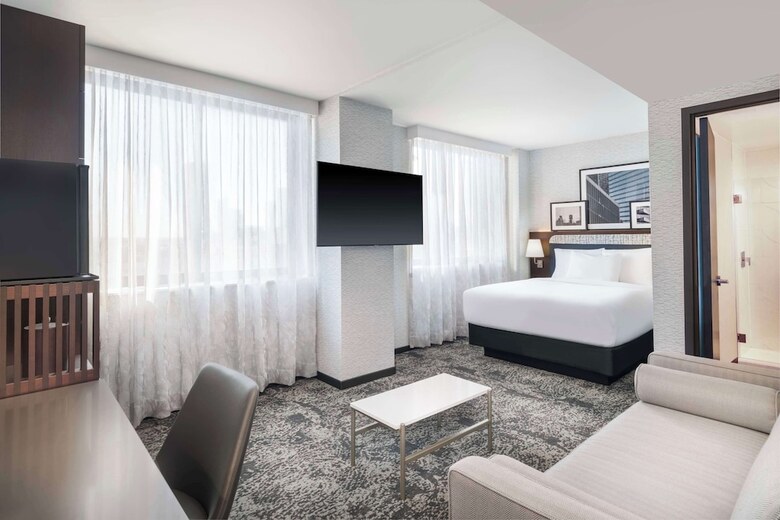 Hotel Doubletree By Hilton Long Island City, Ny