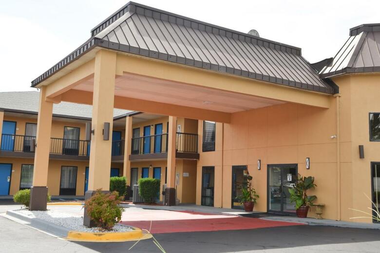 Motel Baymont By Wyndham Santee