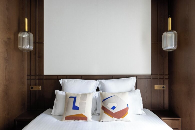 Highstay - Luxury Serviced Apartments - North Marais 2