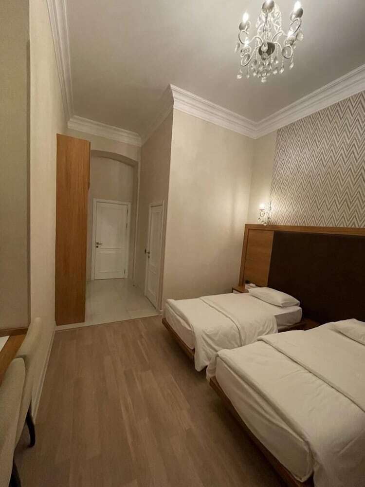 Solo Hotel