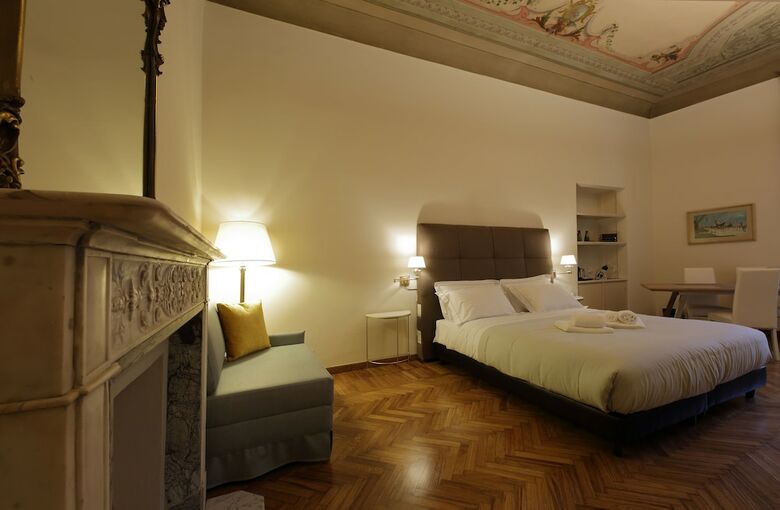 Corsini Tintori Guest House