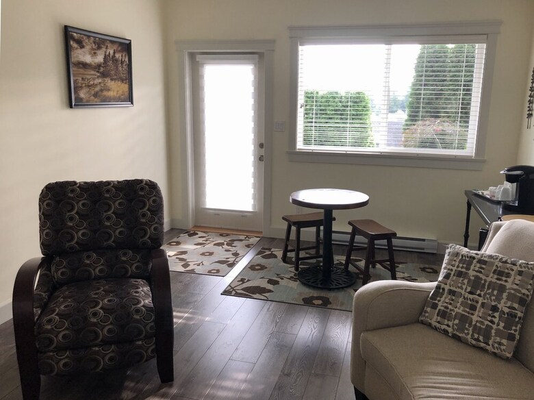 Private Suite In Cowichan Country