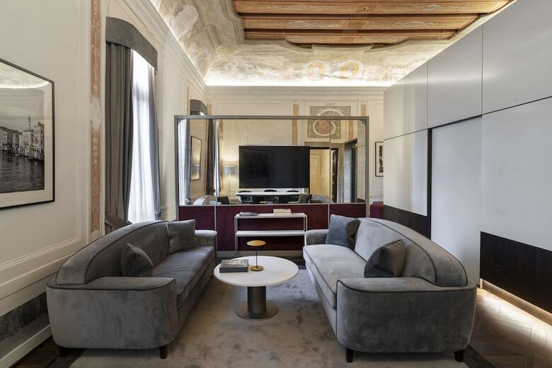 Radisson Collection Hotel, Palazzo Nani Venice