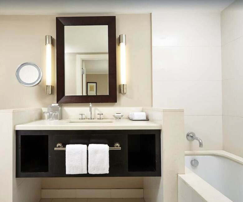 Hotel Bungalows At The Boca Raton