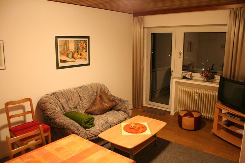Hotel Ruhige Wohnung In Meschede Im Sauerland Mit Balkon
