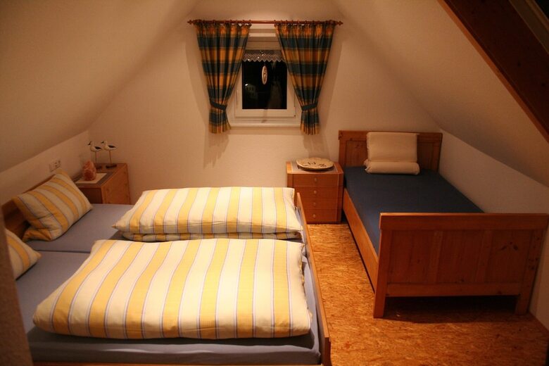 Hotel Ruhige Wohnung In Meschede Im Sauerland Mit Balkon