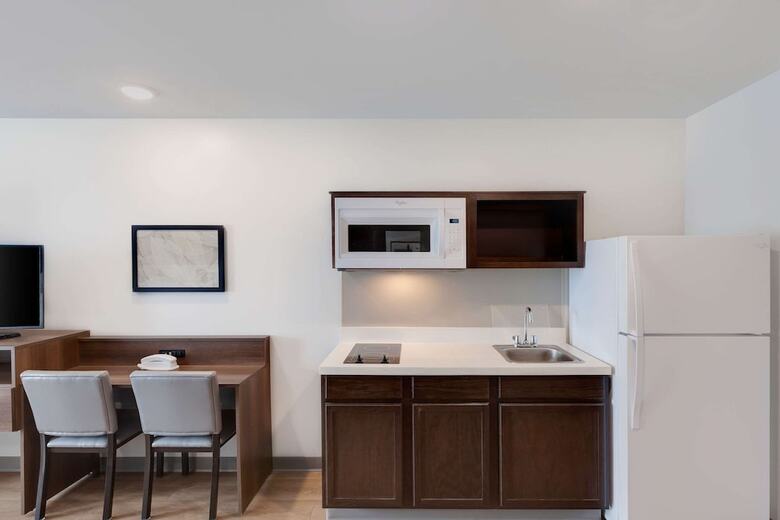 Hotel Woodspring Suites Bakersfield East