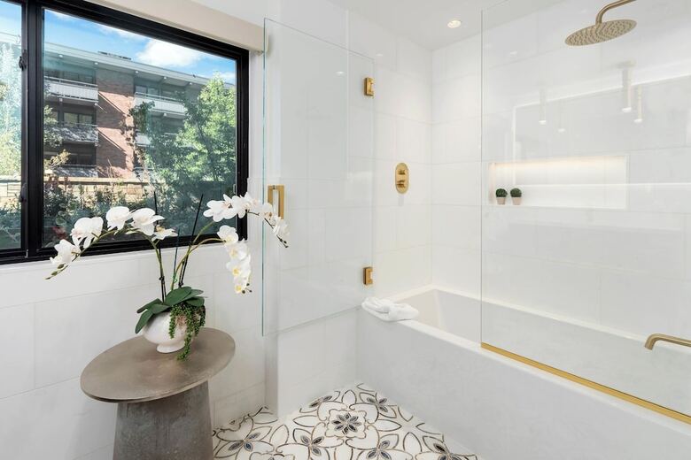 Aparthotel Aspen Square Condominium Hotel
