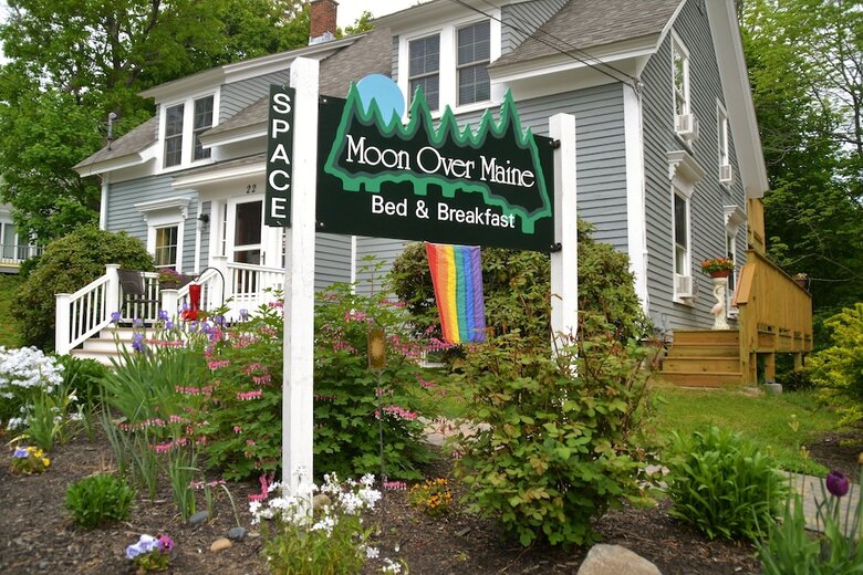 Bed & Breakfast Moon Over Maine