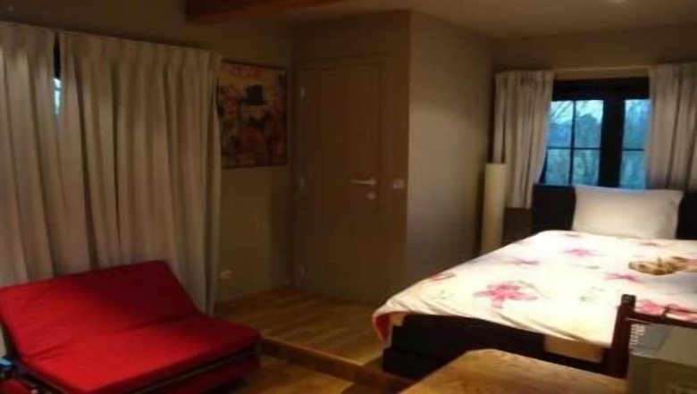 B&B Yaca