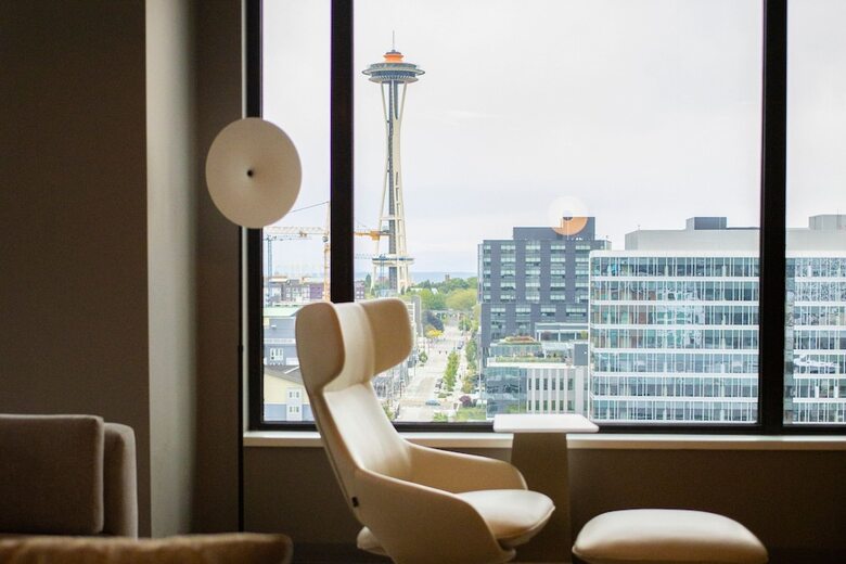 Astra Hotel, Seattle, A Tribute Portfolio Hotel By Marriott